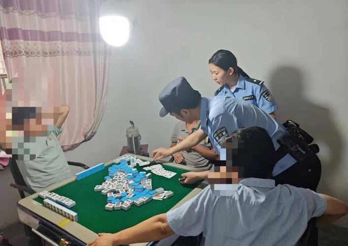向棋牌室借4000赌博,向棋牌室借4000赌博犯法吗